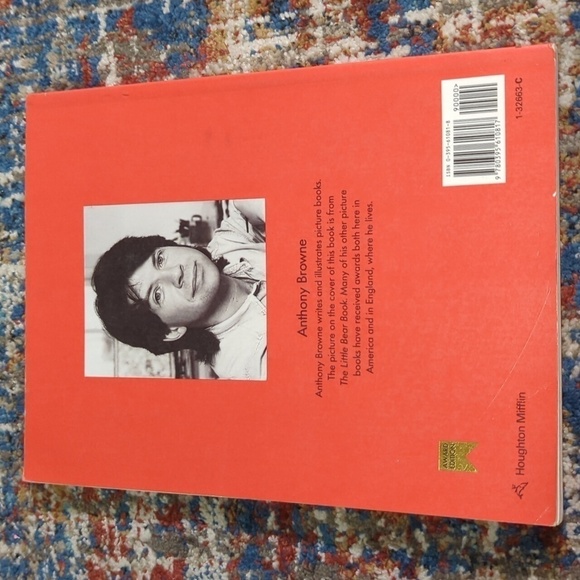 Anthony Browne Bears Don't Go To School Paperback Book - Used - Picture 3 of 7